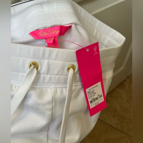 NWT Lilly Pulitzer 4” Trysta shorts - Picture 7 of 7